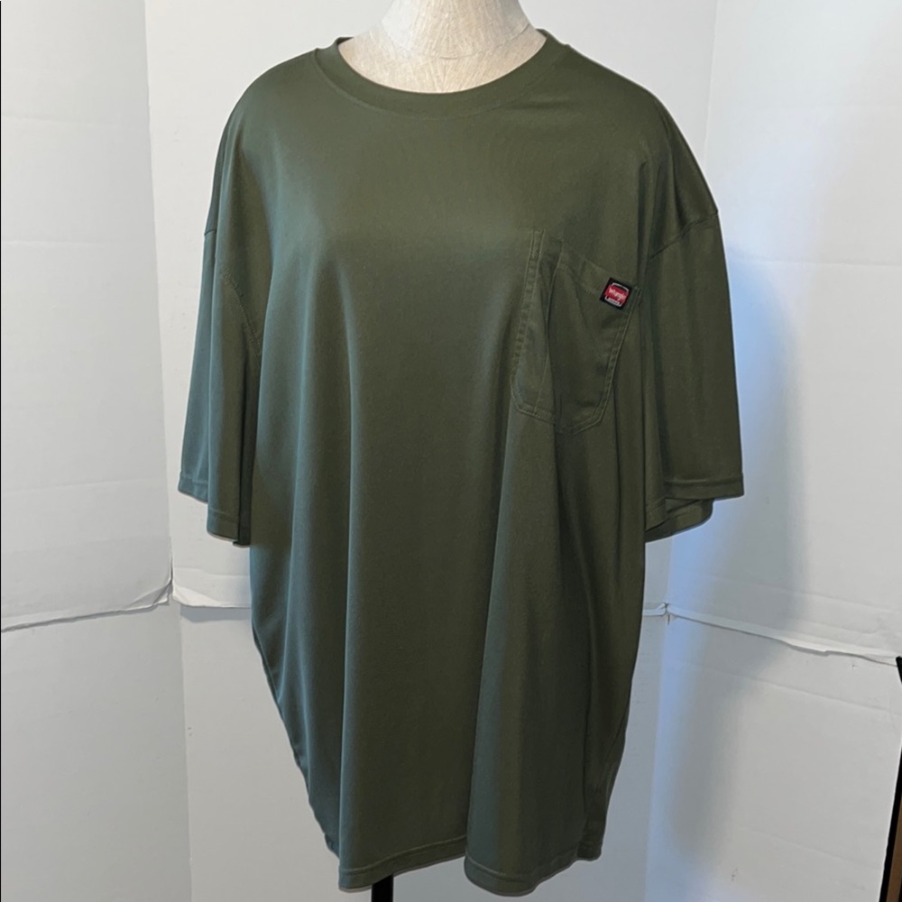 Wrangler Olive Green Men's T-Shirt. New no tags